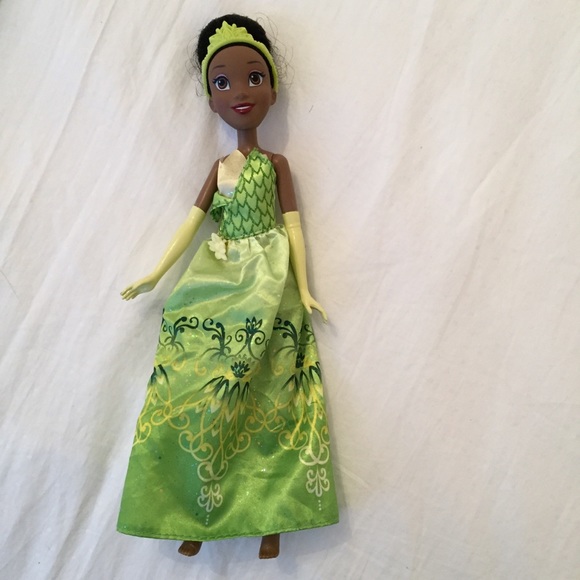🛑 SOLD!!! - Disney Princess Tiana Barbie Doll - Picture 10 of 13